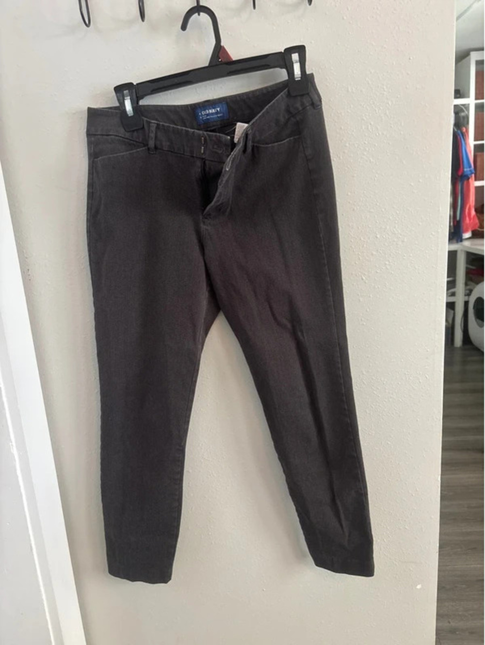 Old Navy gray pixie pants size 8 regular